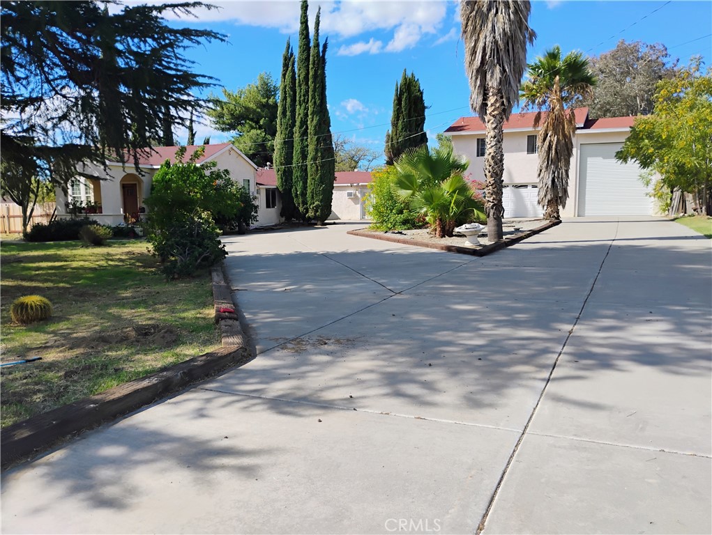 271 Park Property Photo 10