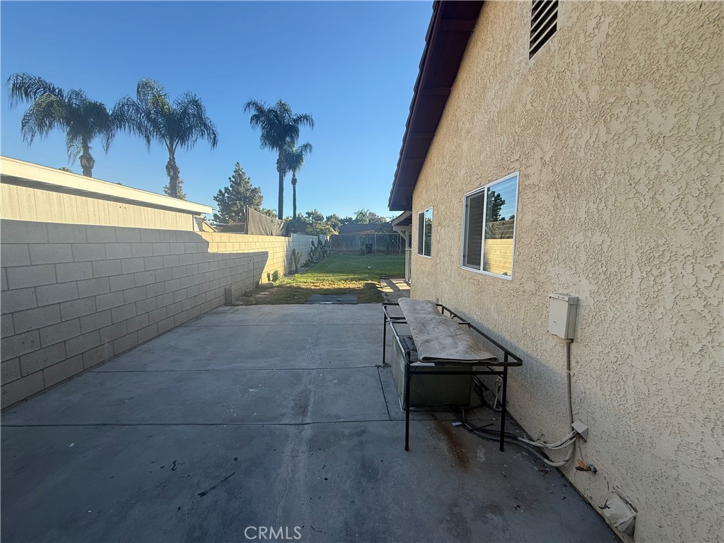9836 Bolton Avenue Property Photo 17