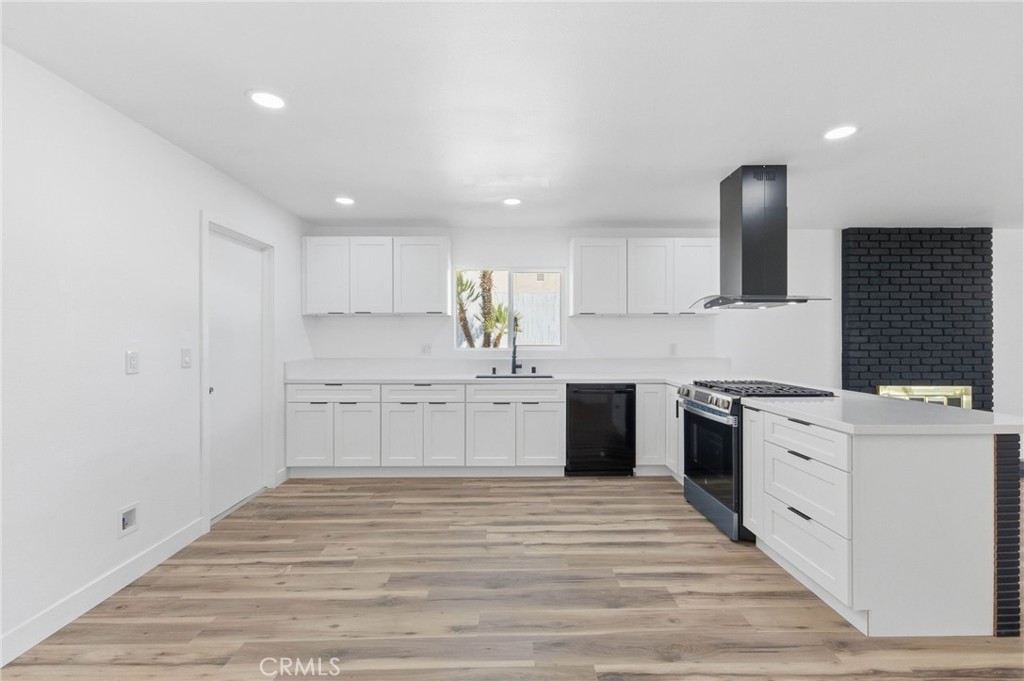 1424 Wyte Way Property Photo 11