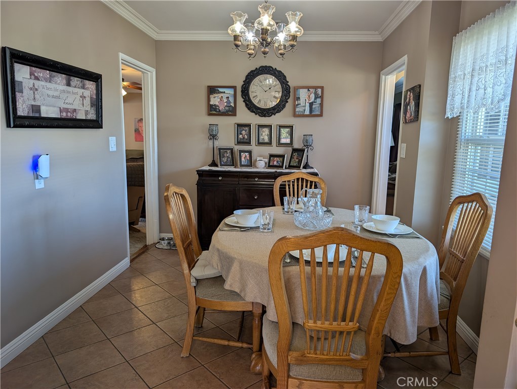18173 Slover Property Photo 8