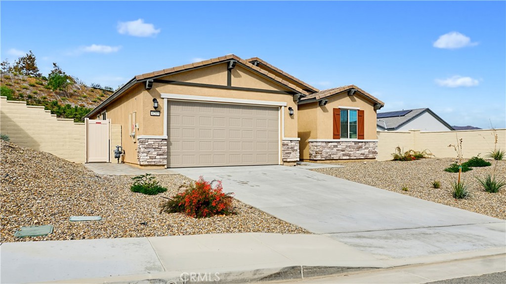 4213 Myrtle Property Photo 2