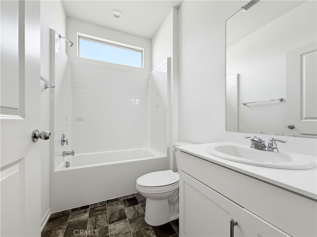 4213 Myrtle Property Photo 7