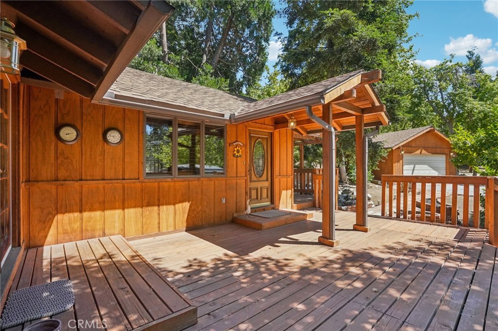 39370 Clearwater Drive Property Photo 1