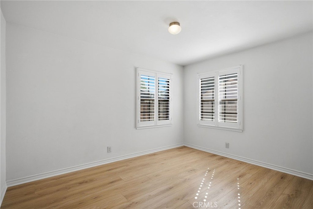 4644 Marmian Property Photo 18