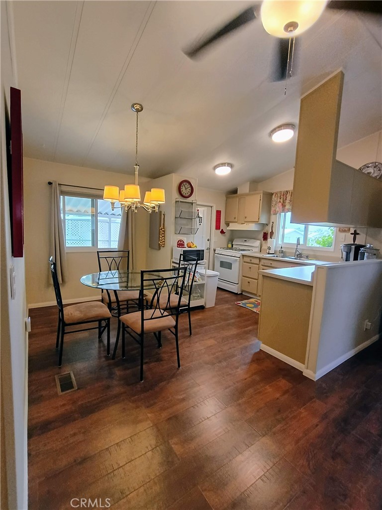 17640 Corkill Road 49 Property Photo 6