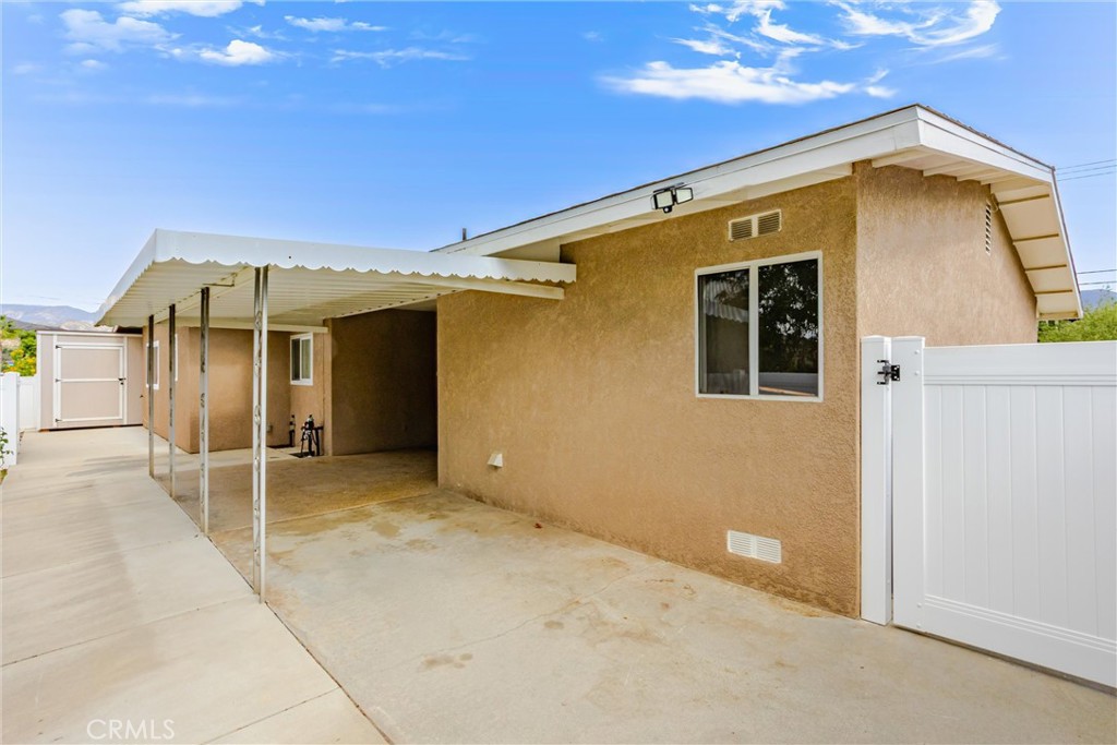 11844 4th Property Photo 20