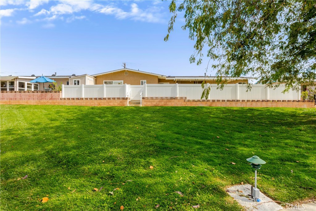 11844 4th Property Photo 24
