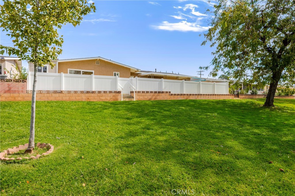 11844 4th Property Photo 26