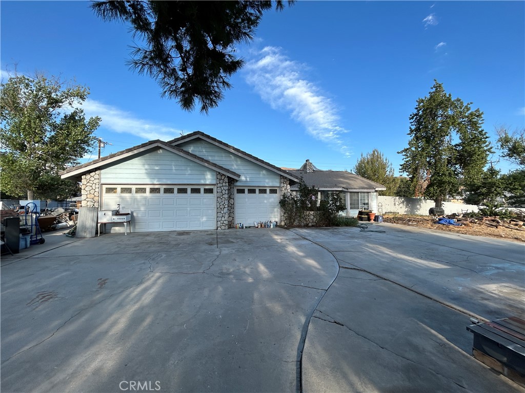 549 Reservoir Road Property Photo 1