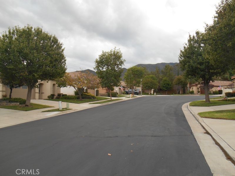 24458 Roses Ct. Property Photo 2
