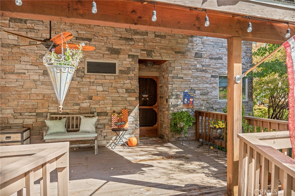 1063 Beaver Lane Property Photo 3