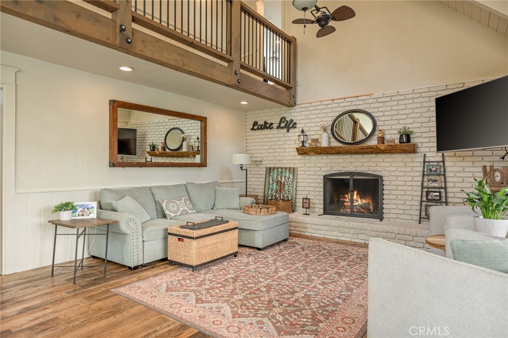 1063 Beaver Lane Property Photo 10
