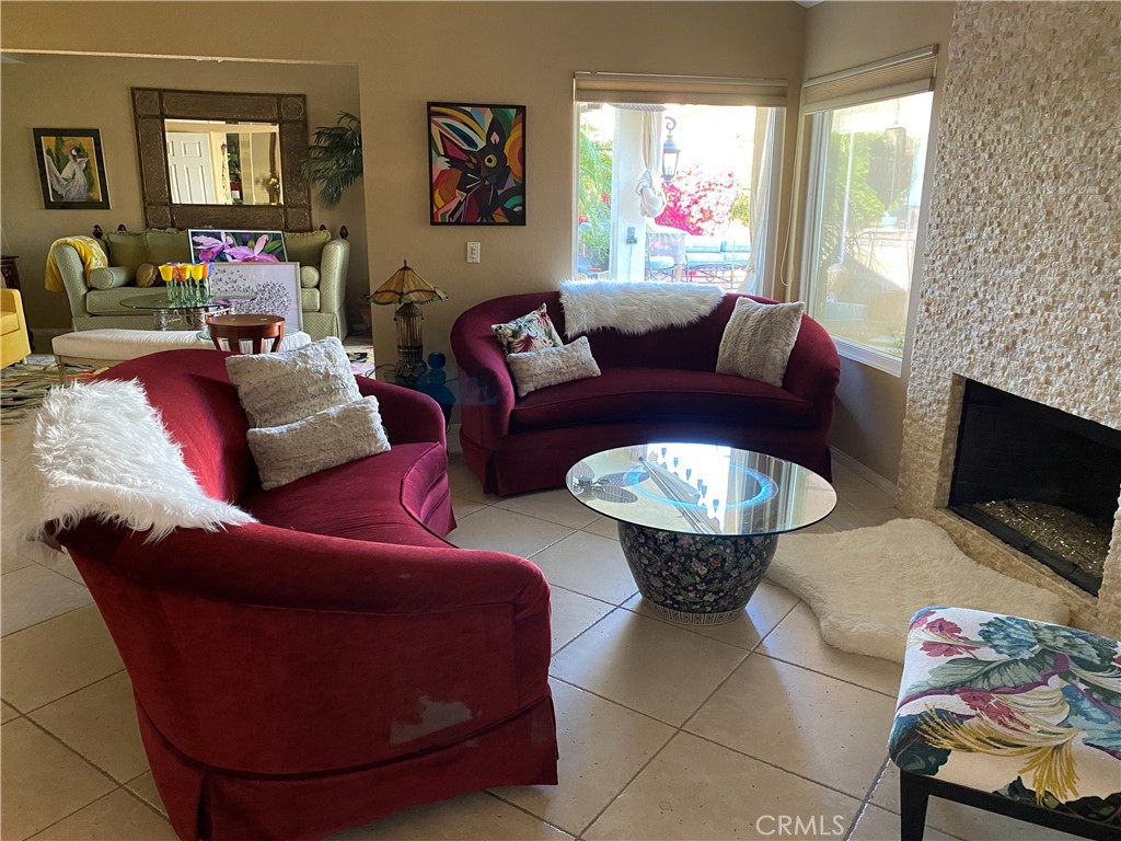 43518 Via Magellan Drive Property Photo 4
