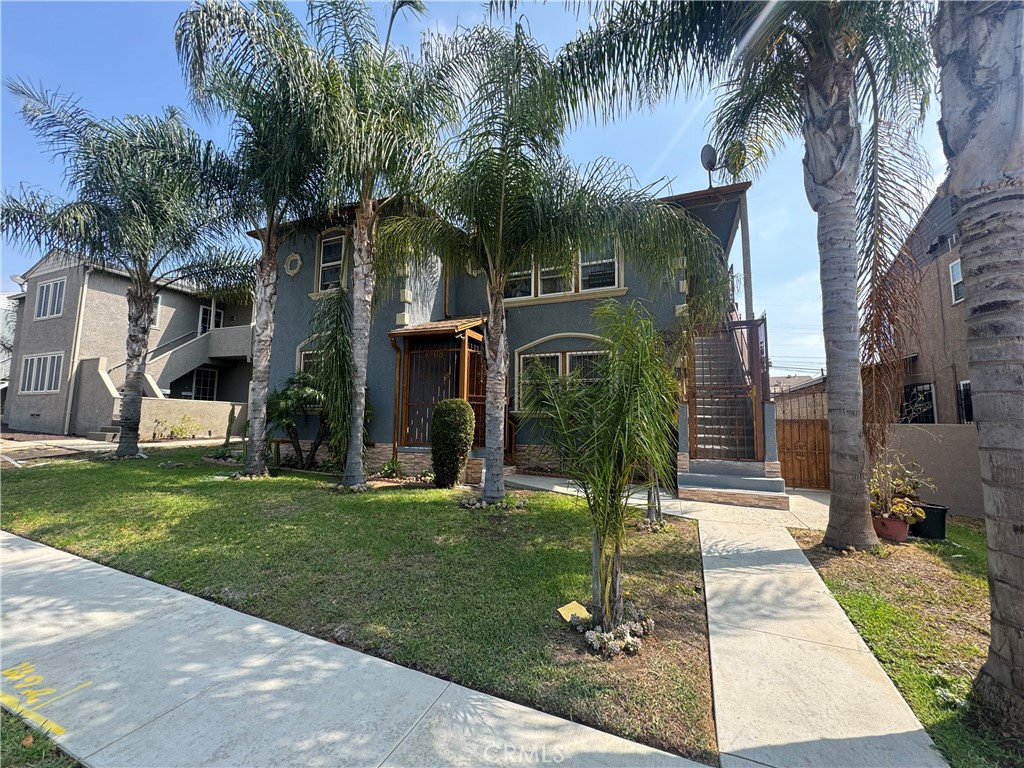 10418 S Van Ness Avenue Property Photo 1