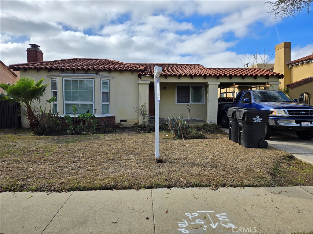 8909 S 5th Avenue Property Photo
