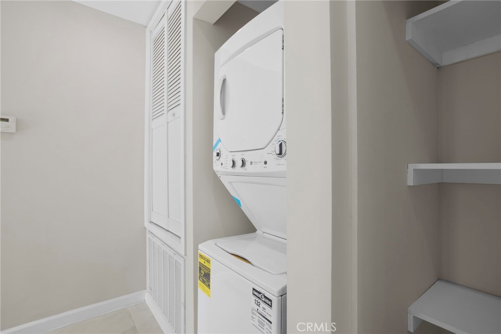 4144 Lennox Boulevard Property Photo 11