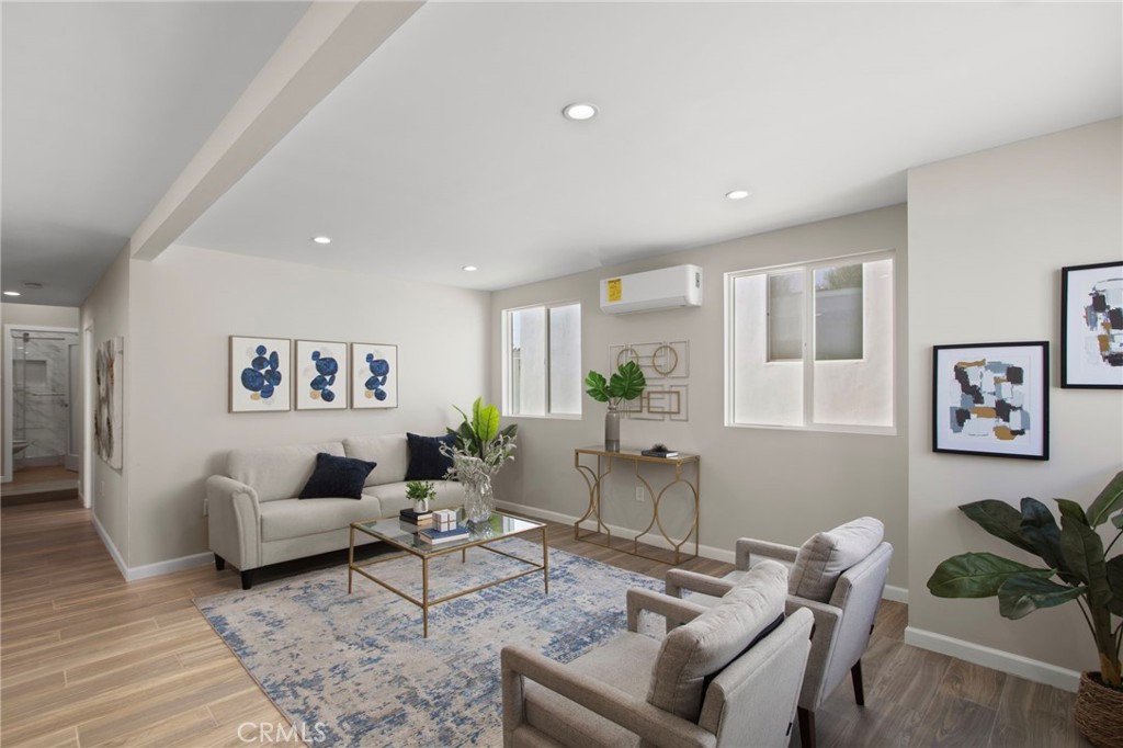 4144 Lennox Boulevard Property Photo 16