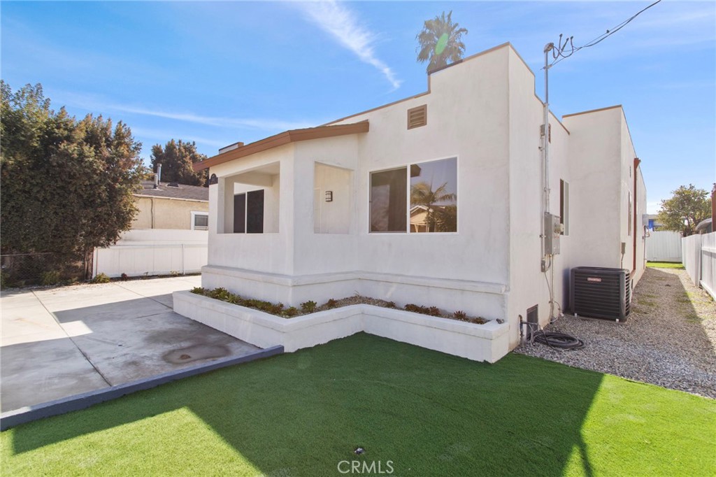4144 Lennox Boulevard Property Photo