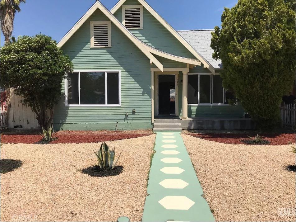 2332 Oregon Drive Property Photo