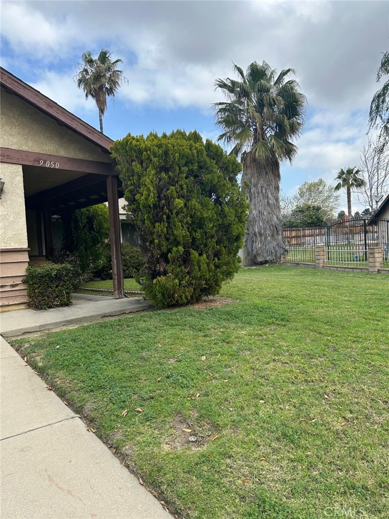 9050 Dumond Drive Property Photo 1