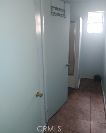 7024 S Western Avenue Property Photo 5