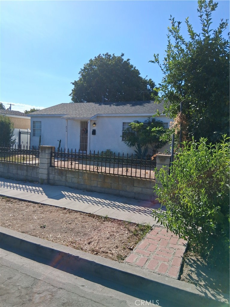 270 E Heath Lane Property Photo 1