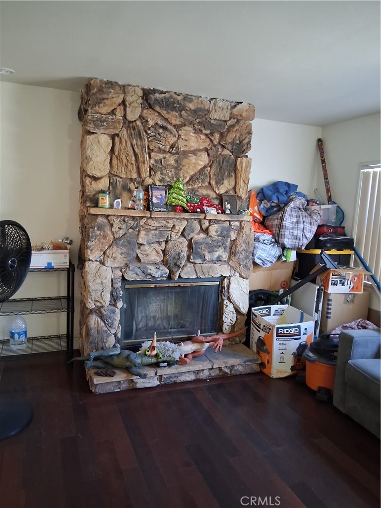 270 E Heath Lane Property Photo 5