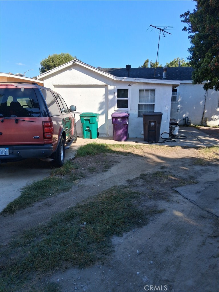 270 E Heath Lane Property Photo 21