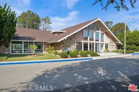 3500 W. Manchester Property Photo 3