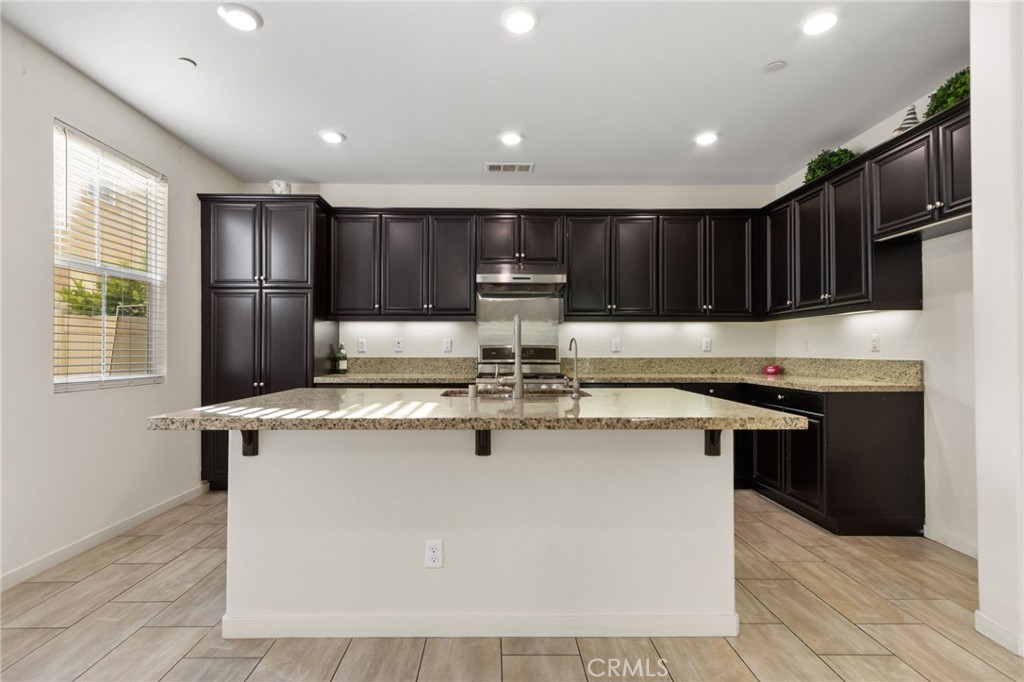 21056 Blossom Way Property Photo 19