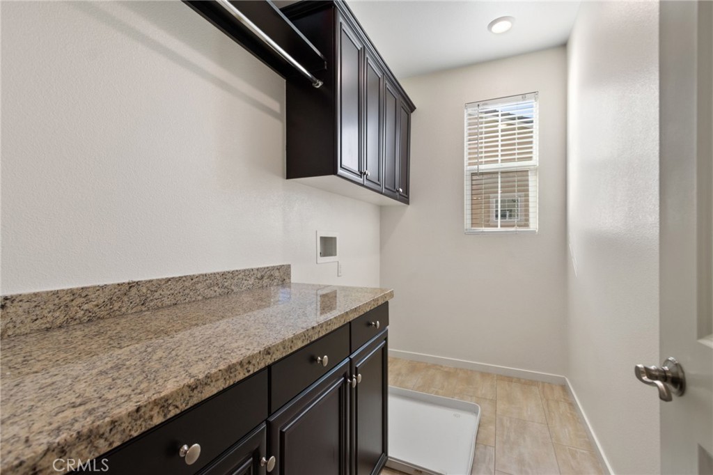 21056 Blossom Way Property Photo 29
