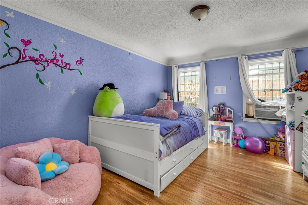 1617 W 80th Street Property Photo 20