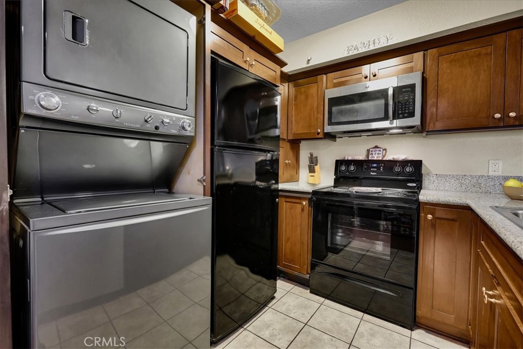 15000 Downey Avenue 243 Property Photo 11