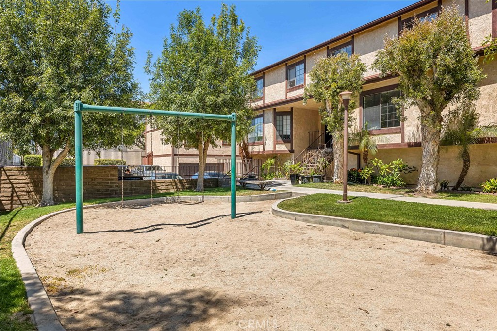 515 W Gardena Blvd. 27 Property Photo 3