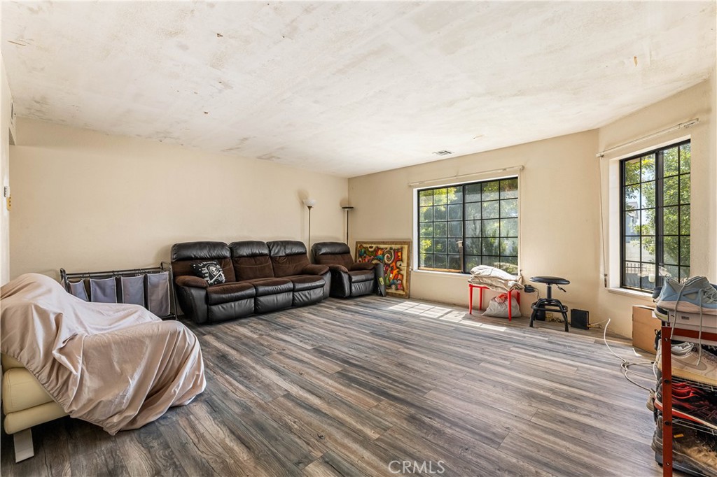 515 W Gardena Blvd. 27 Property Photo 17
