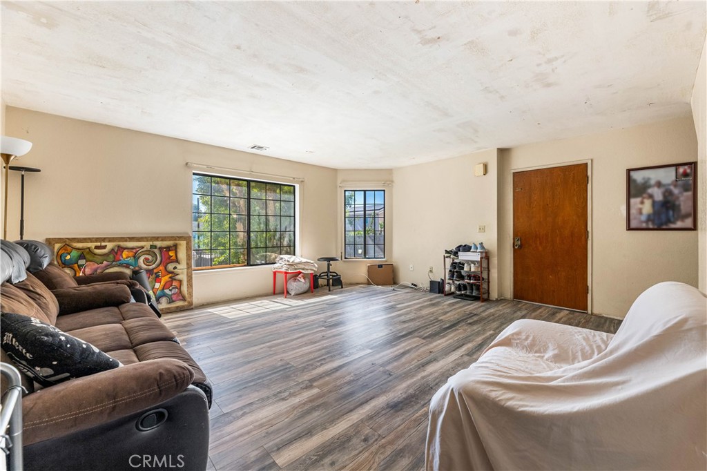 515 W Gardena Blvd. 27 Property Photo 18