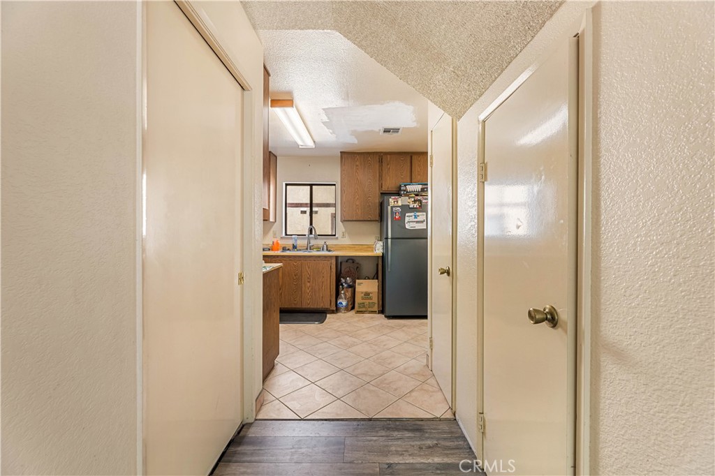 515 W Gardena Blvd. 27 Property Photo 26