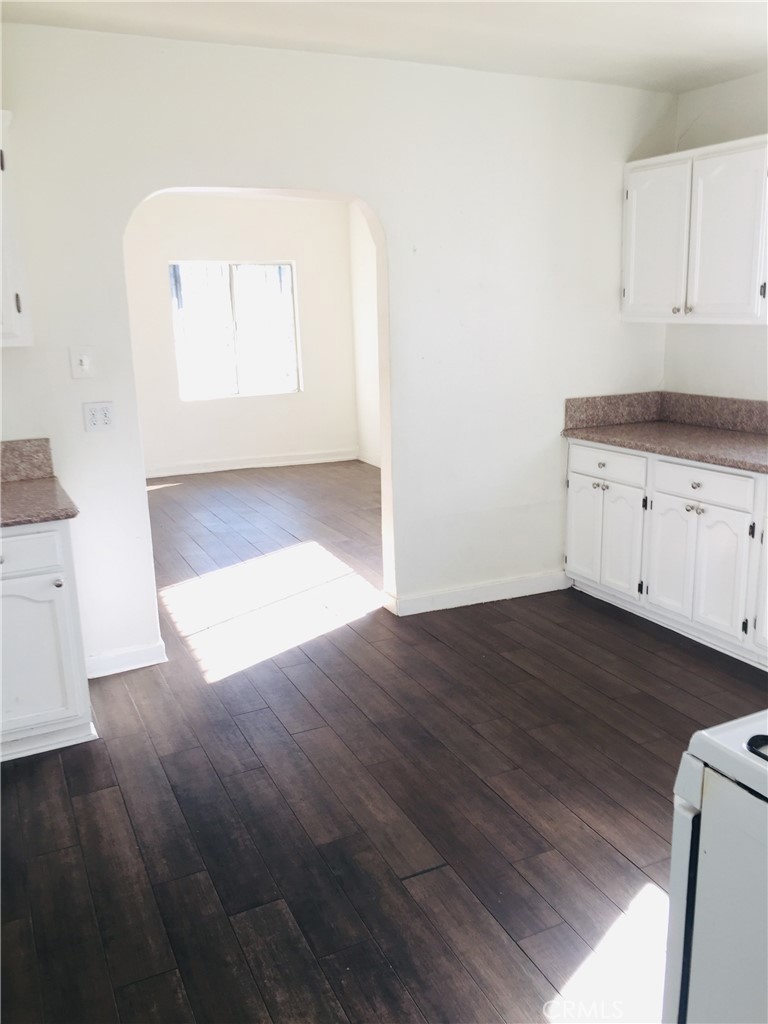 1163 N Ditman Avenue Property Photo 8