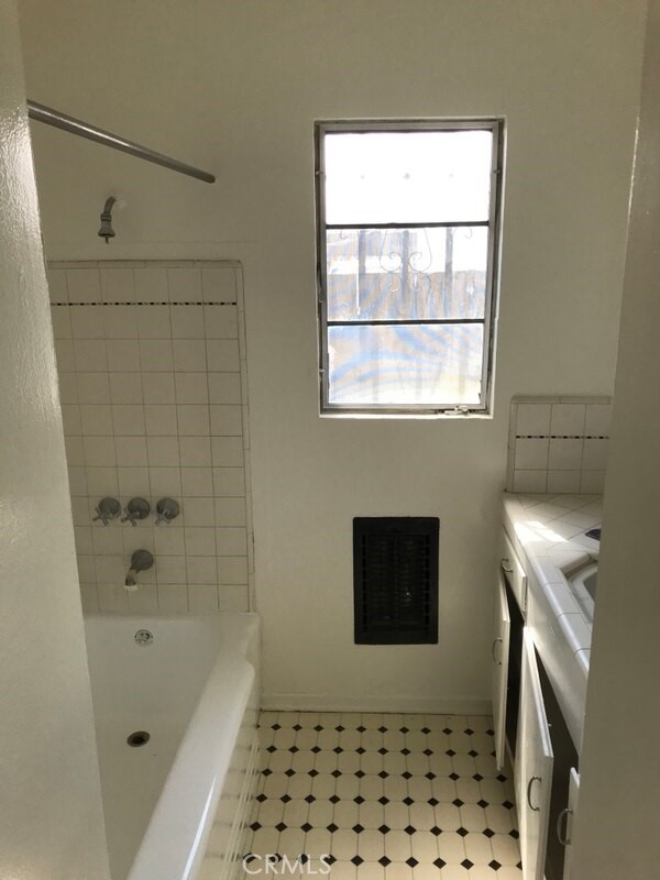 7857 Crenshaw Boulevard Property Photo 17
