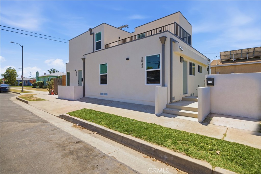 2032 88th Street Property Photo 2