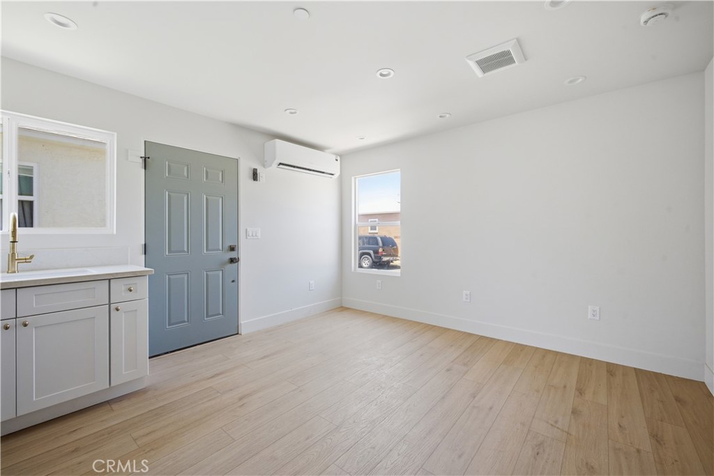 2032 88th Street Property Photo 8