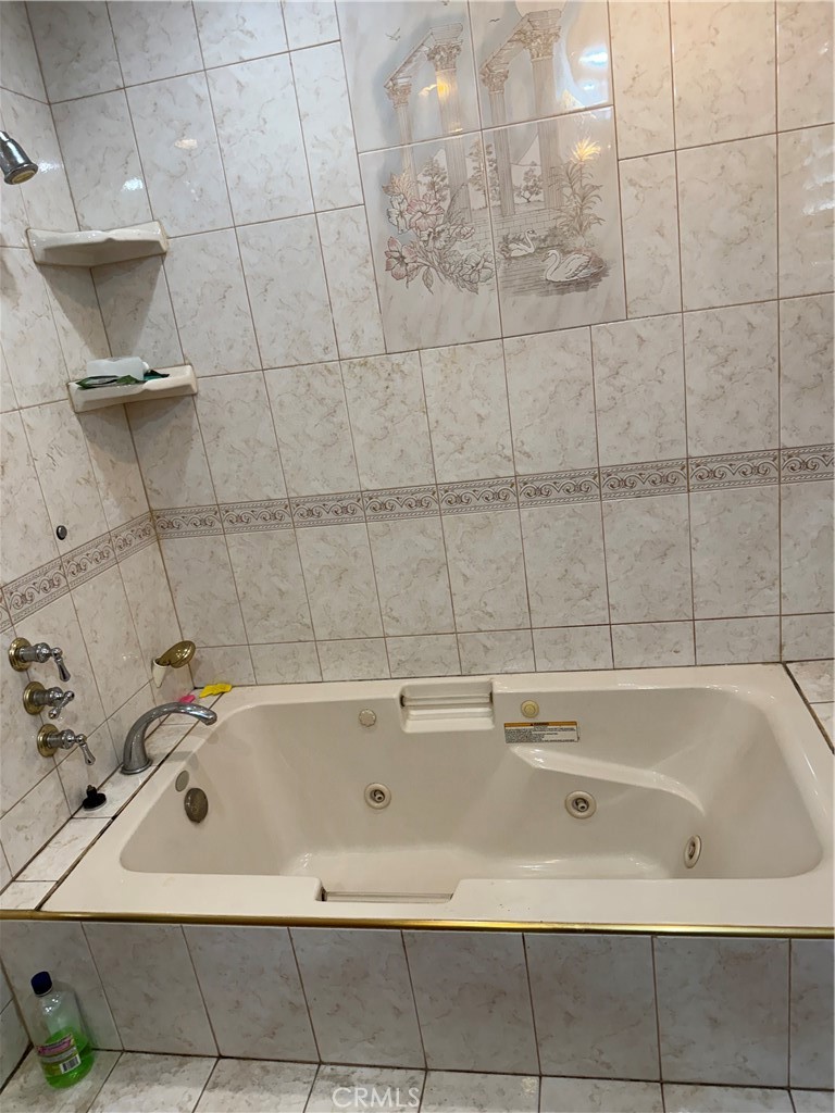 412 E Cassidy Property Photo 18