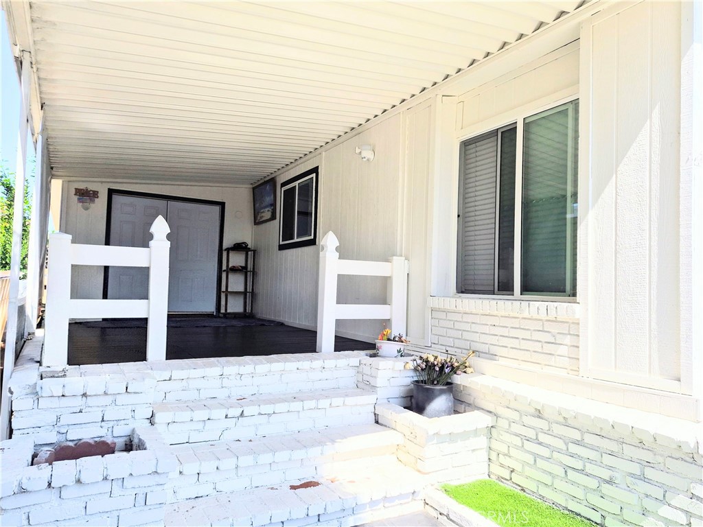 2601 E Victoria Street 154 Property Photo 5