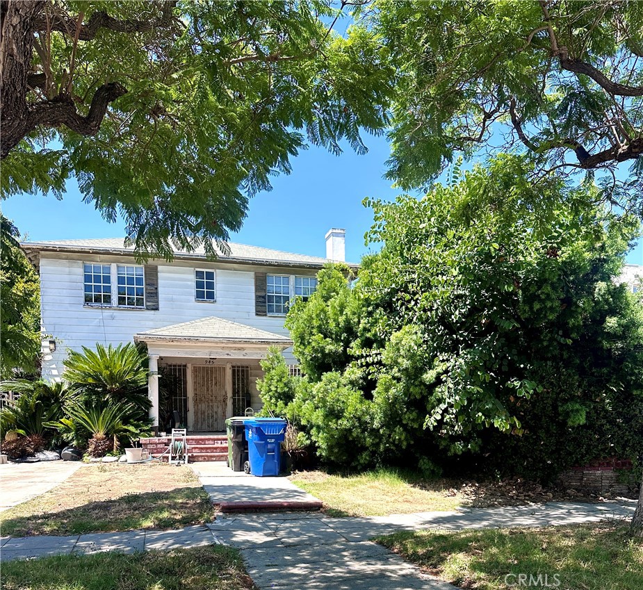 945 5th Property Photo 1