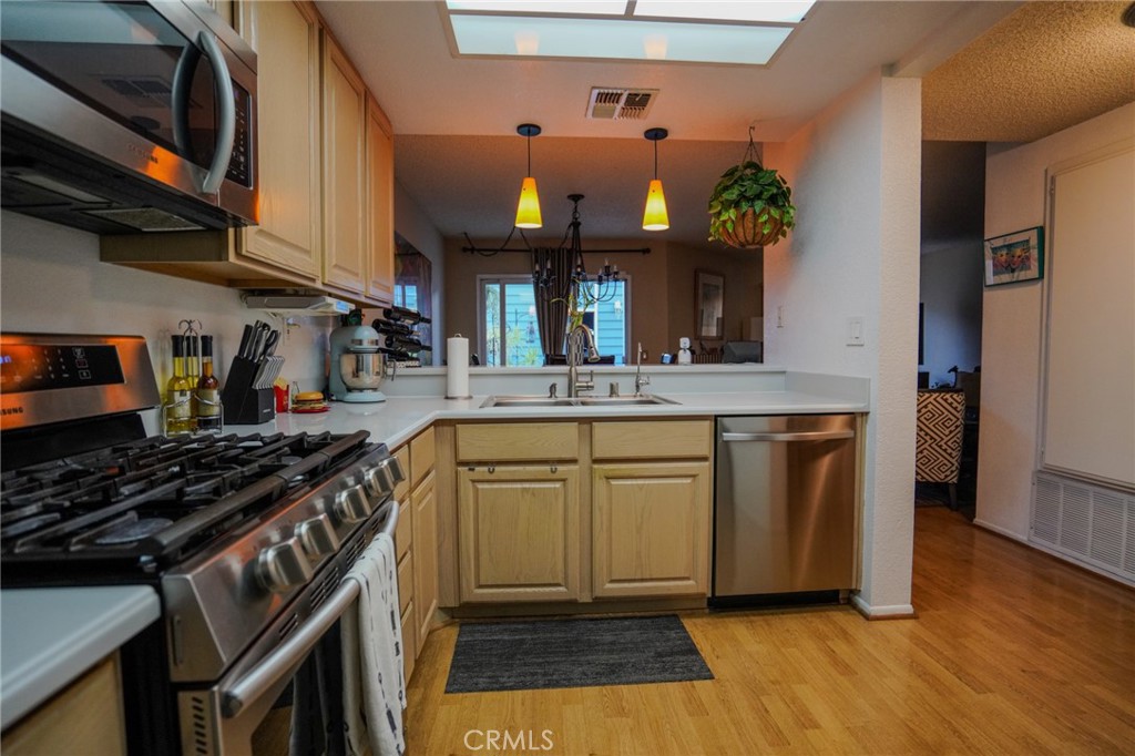 15735 Nordhoff 26 Property Photo 5