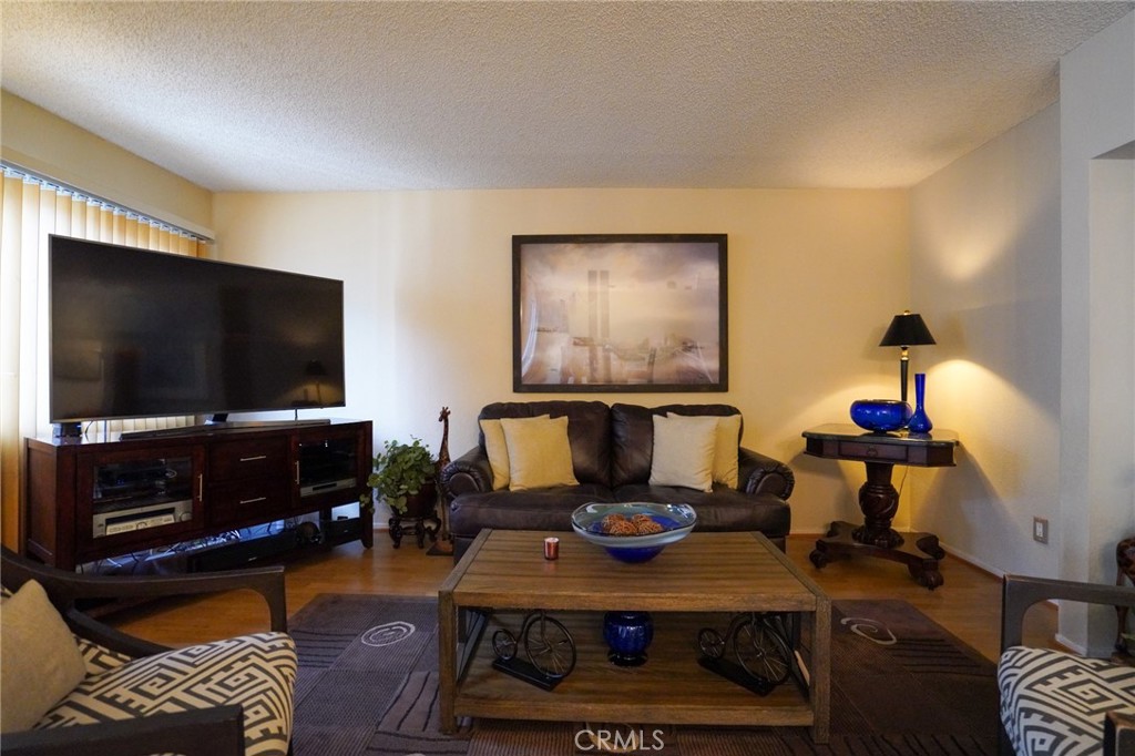 15735 Nordhoff 26 Property Photo 17