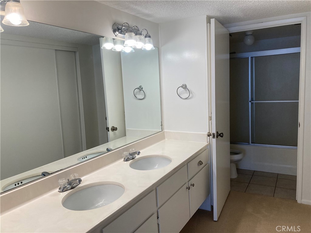 8505 Columbus Avenue 111 Property Photo 4