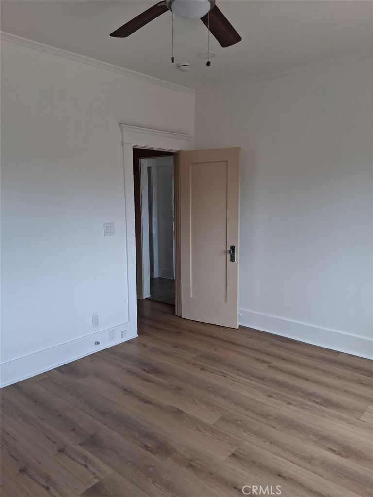 1842 W 43rd Place Property Photo 10
