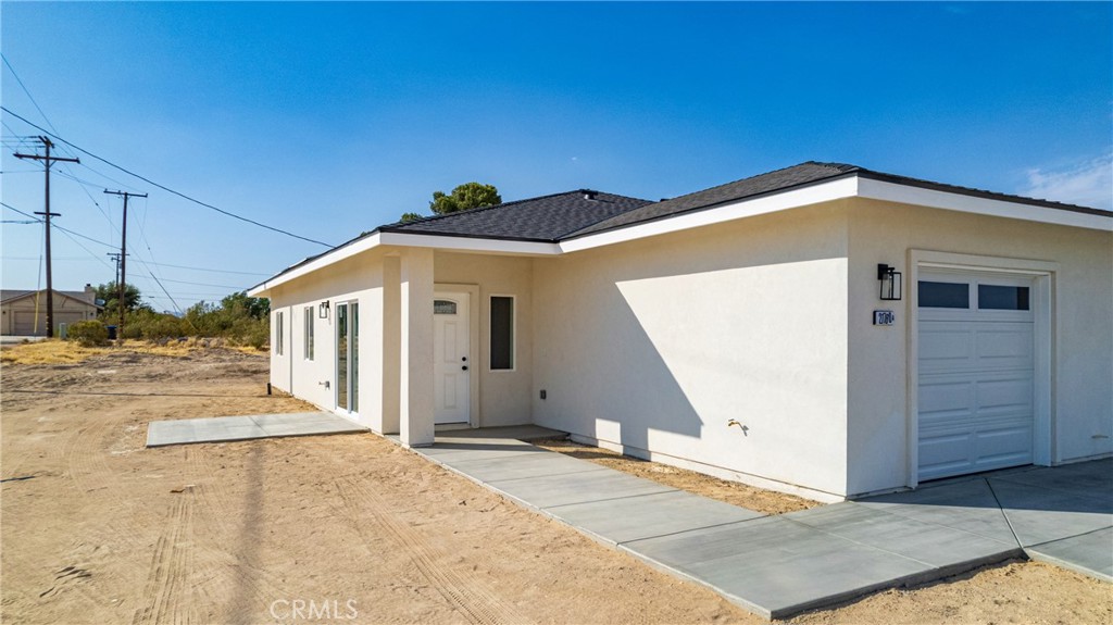 21760 Ives Property Photo 5