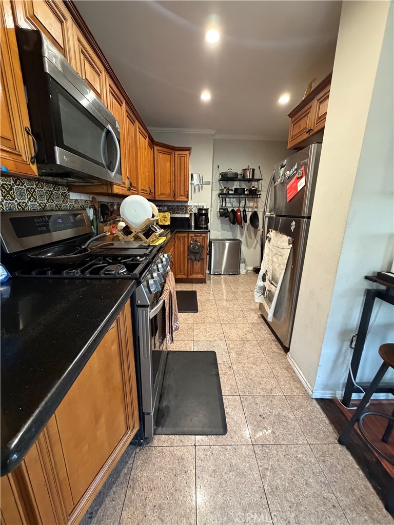 720 W 135th Street Property Photo 10
